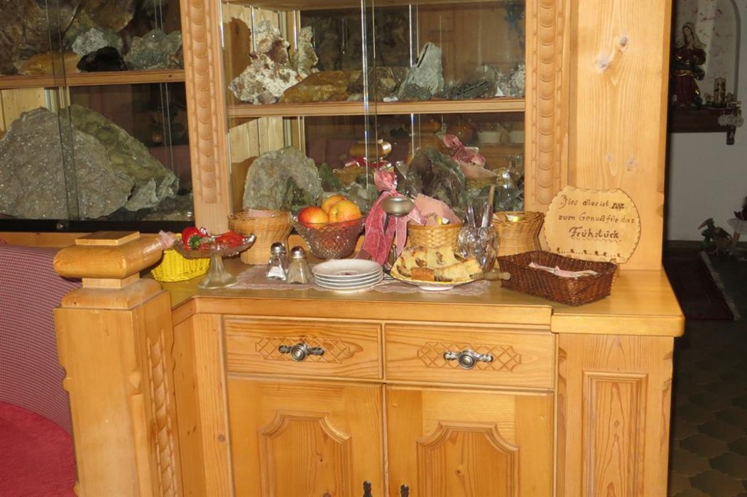 csm Buffet 2 535be1915b1b851d26eb9c3b0cd667f0 0cd9564137